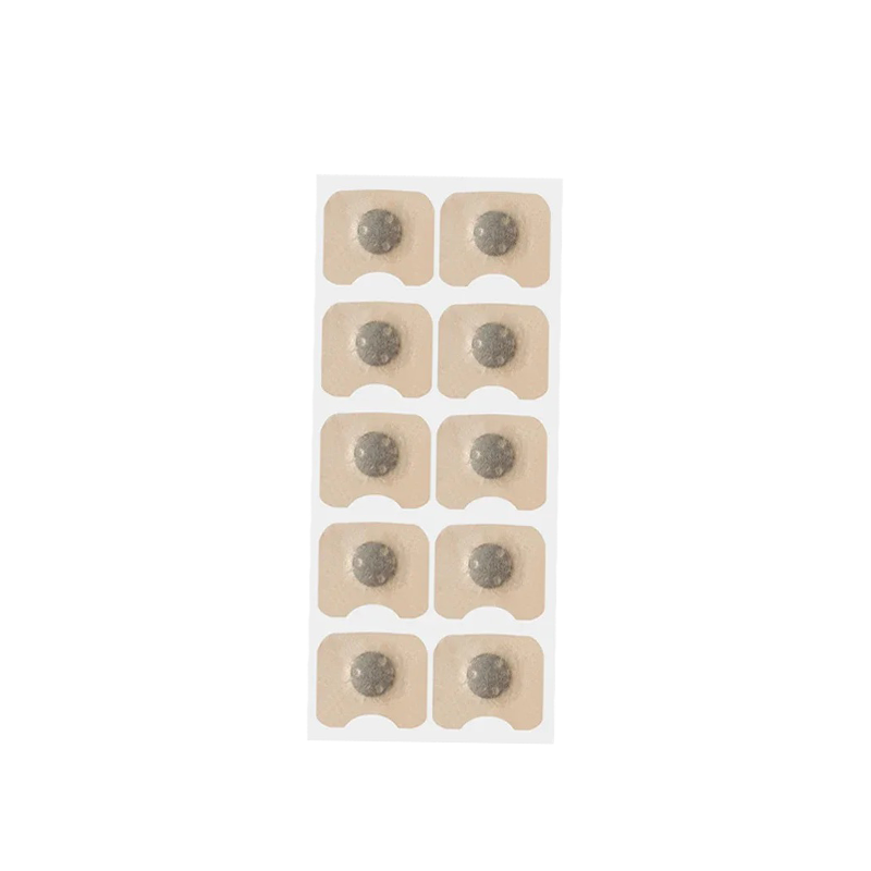 An image with 10 magnetic tabs to refill the premier nasal dilators. The background is transparant. It uses white colors and is focussed on only the product.